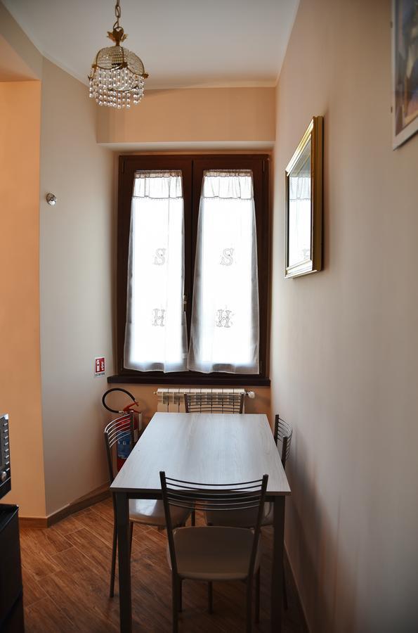 Fabio Guest House Deluxe Рим Екстер'єр фото