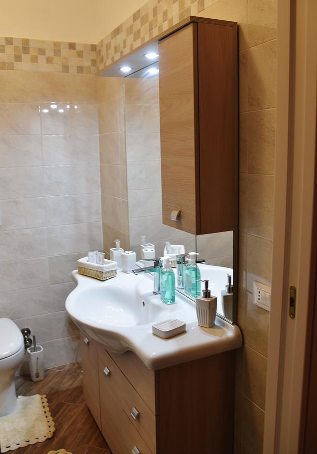 Fabio Guest House Deluxe Рим Екстер'єр фото